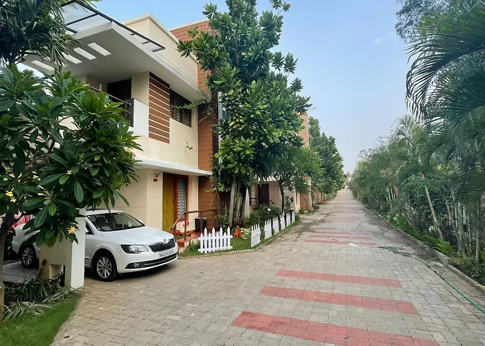 Barefootbay - Villa With Private Beach Access Chennai